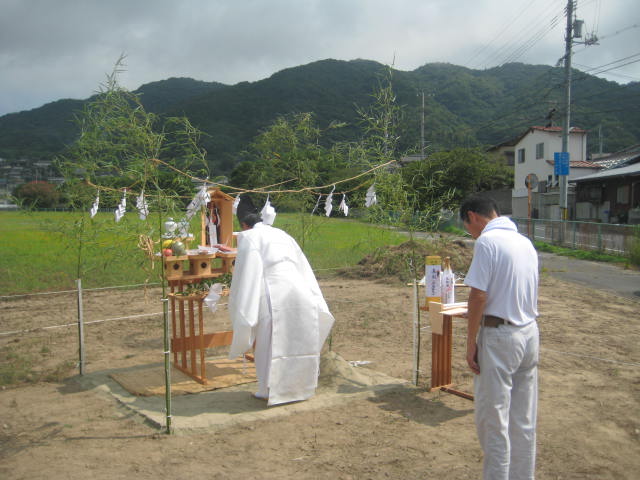 地鎮祭 | 日々是楽日 | 広島の設計事務所｜TOM建築設計事務所
