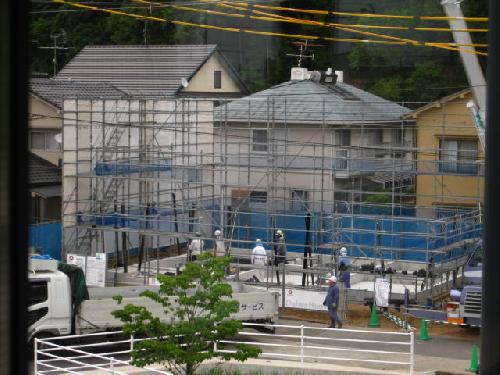 事務所にて・・